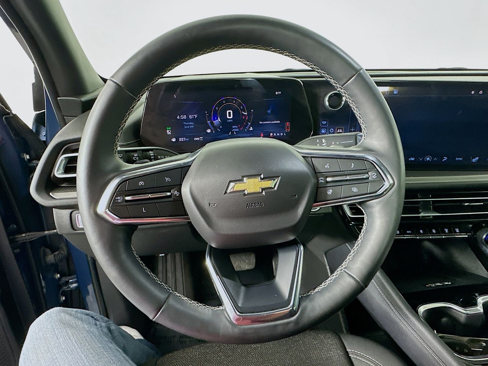 Used 2025 Lakeshore Blue Metallic Chevrolet LT image 11
