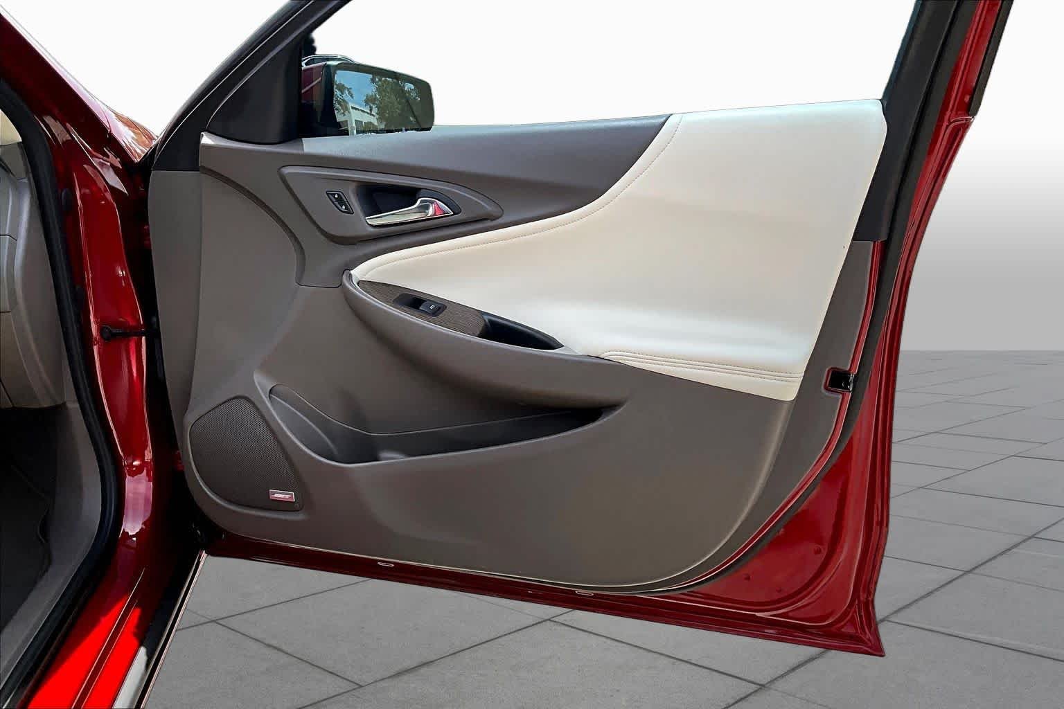 Used 2023 Radiant Red Tintcoat Chevrolet LT image 27