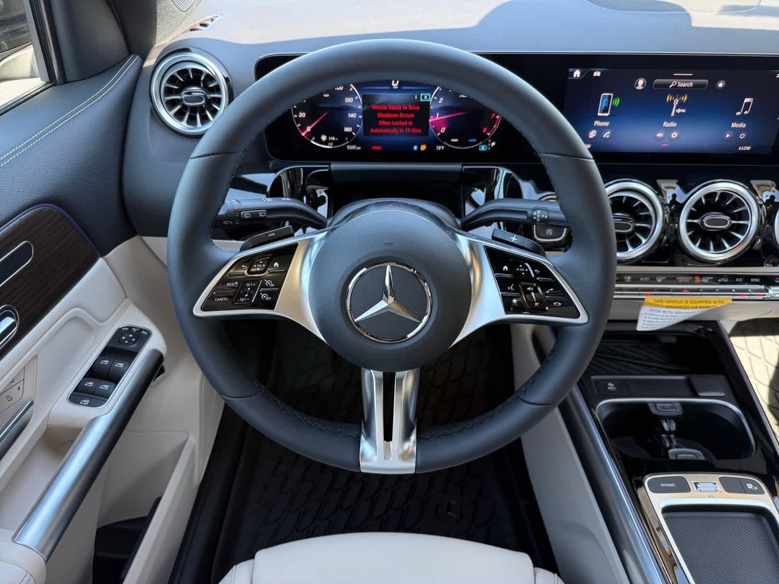 Used 2026 Night Black Mercedes-Benz GLA 250 image 14