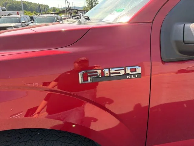 Used 2018 Red Ford XLT image 7