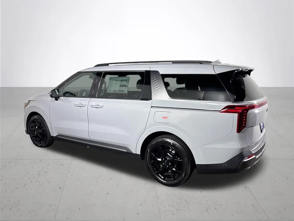 New 2026 Ceramic Silver Kia SX Prestige image 8