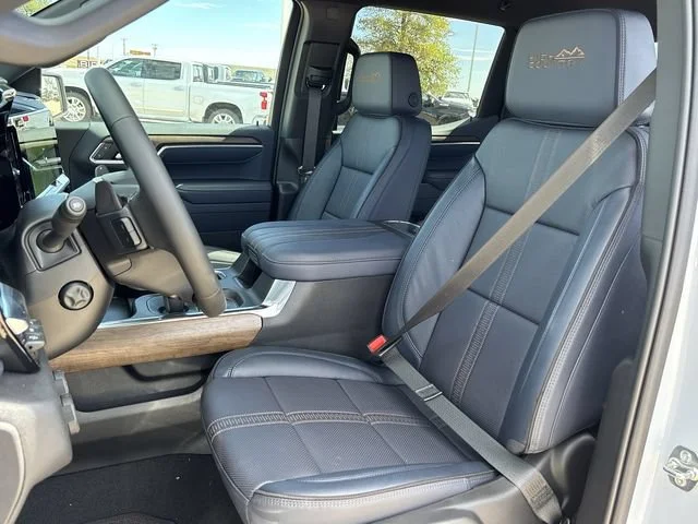 2026 Chevrolet Silverado 1500 High Country - Photo 23