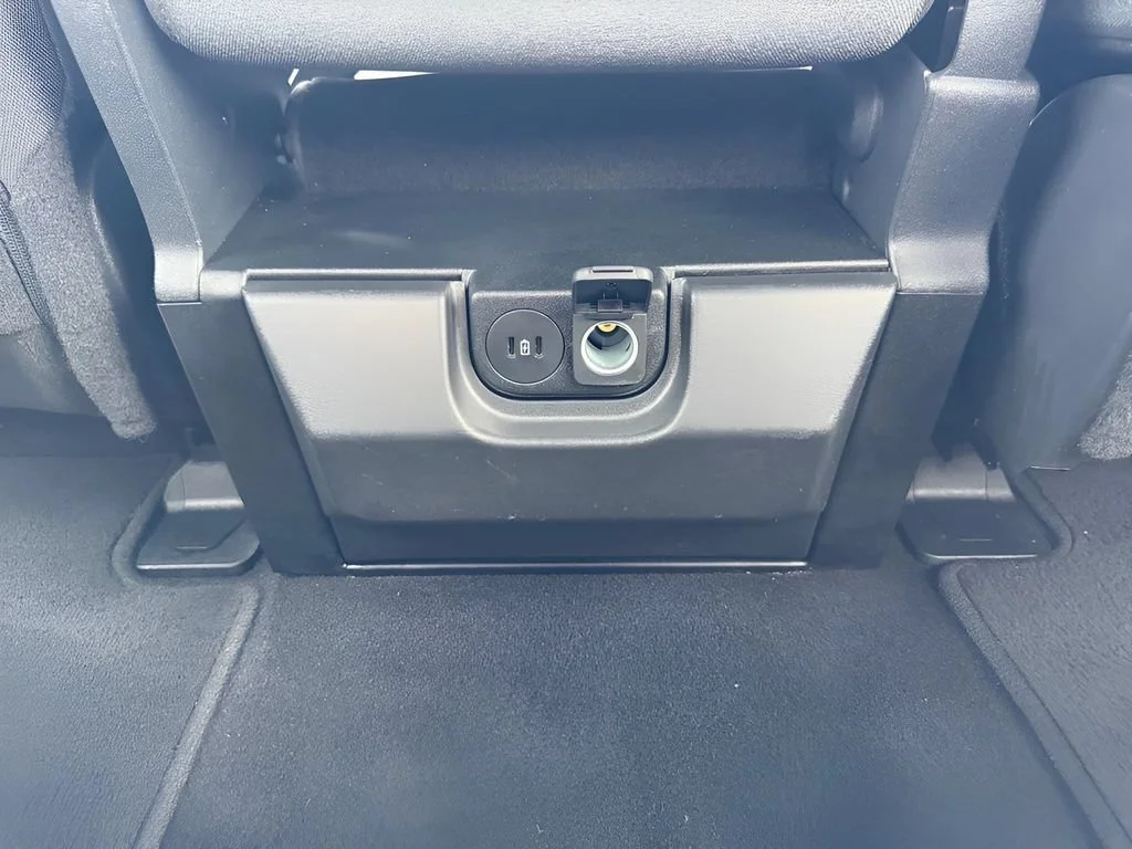 Used 2025 White Ford XLT image 19