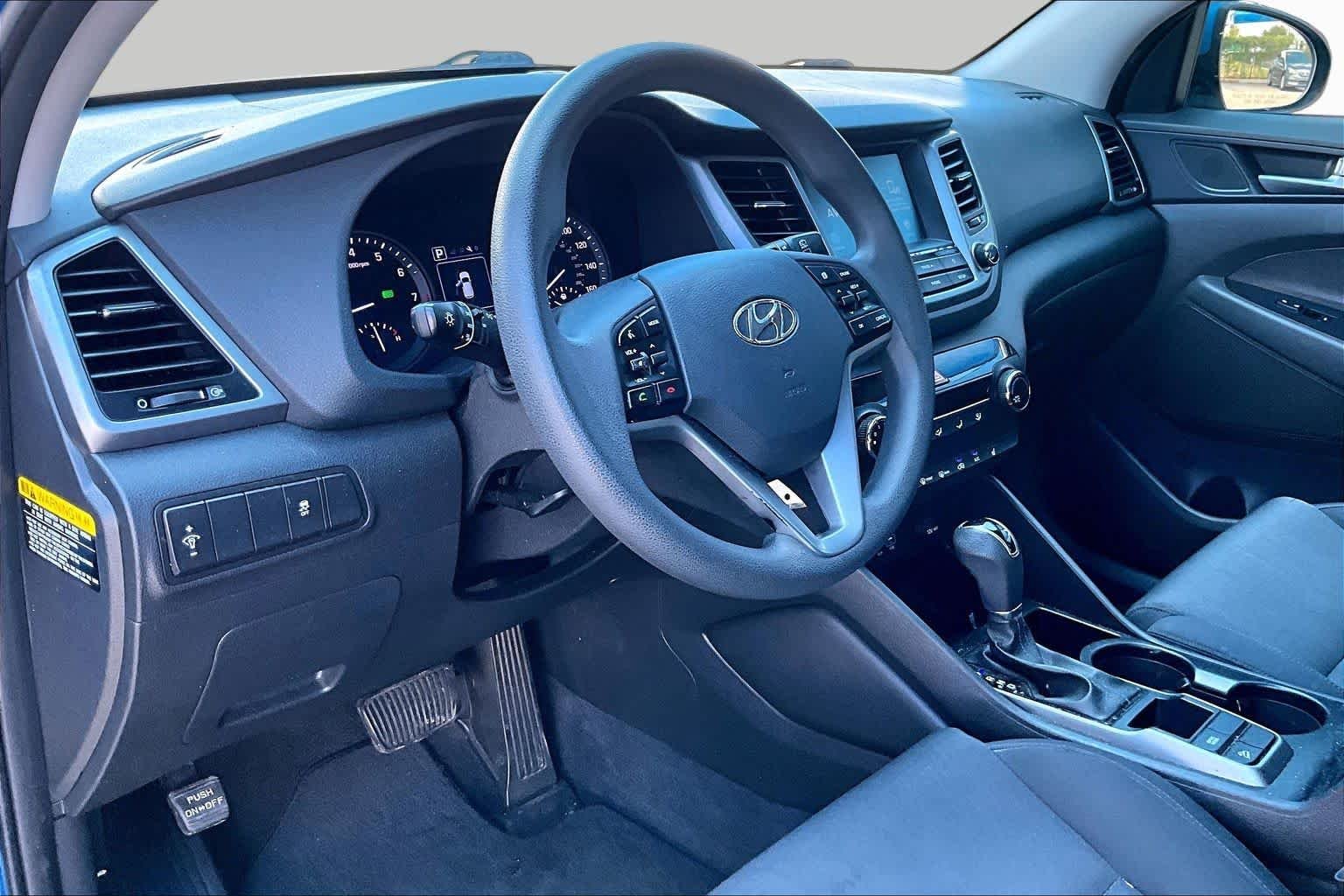 Used 2018 Caribbean Blue Hyundai SEL image 14