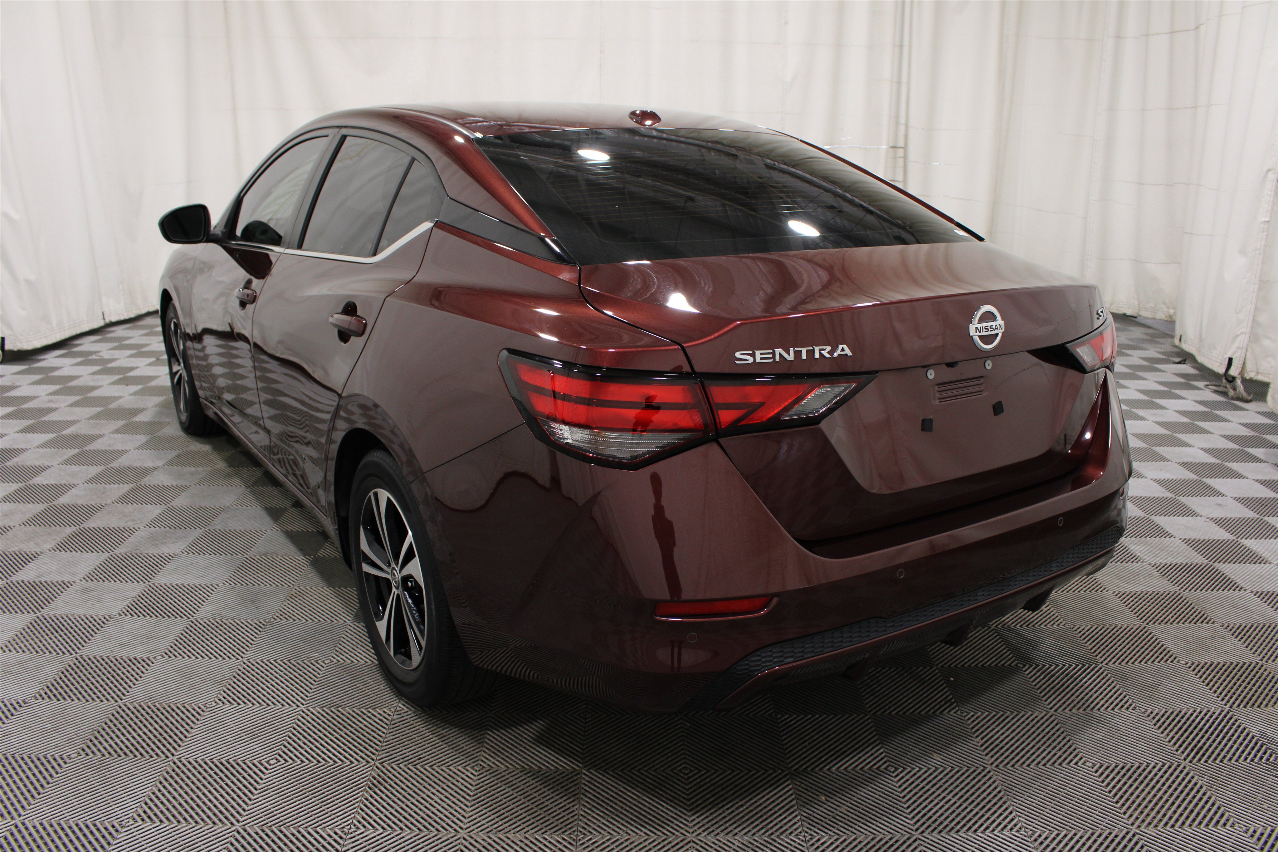 Used 2023 Rosewood Metallic Nissan SV image 30