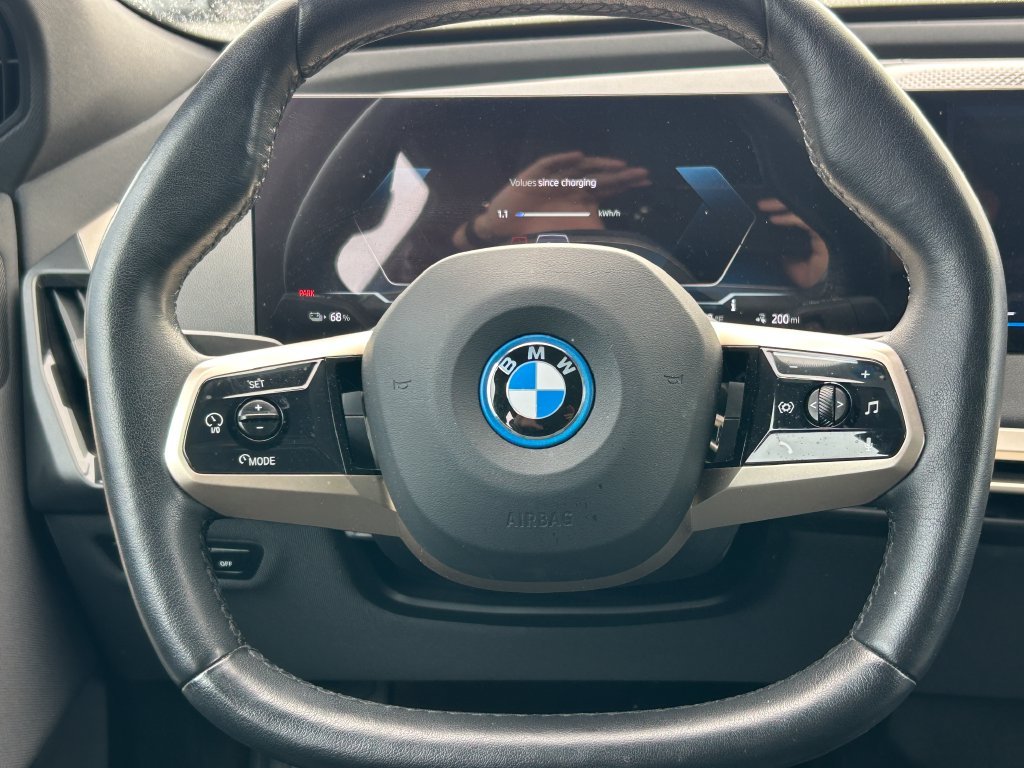 Certified Used 2024 Red Metallic BMW xDrive50 image 18