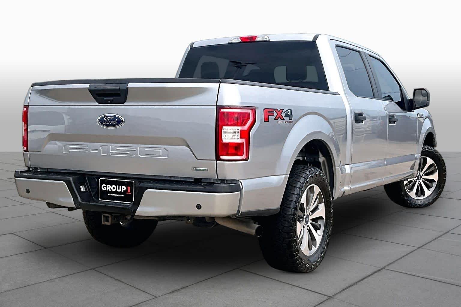 Used 2020 Iconic Silver Metallic Ford XL image 13