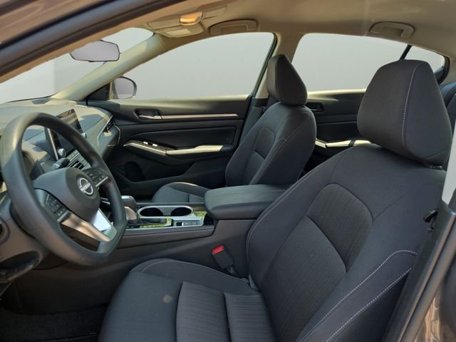 Used 2023 Gray Nissan 2.5 SV image 27