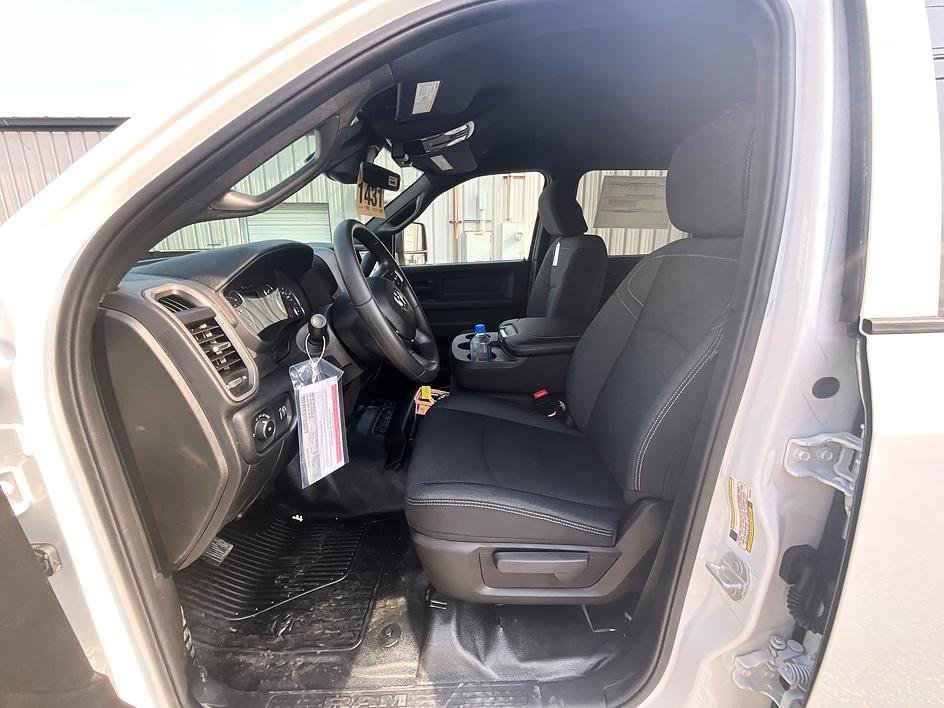 New 2026 Bright White Clearcoat RAM Tradesman image 13