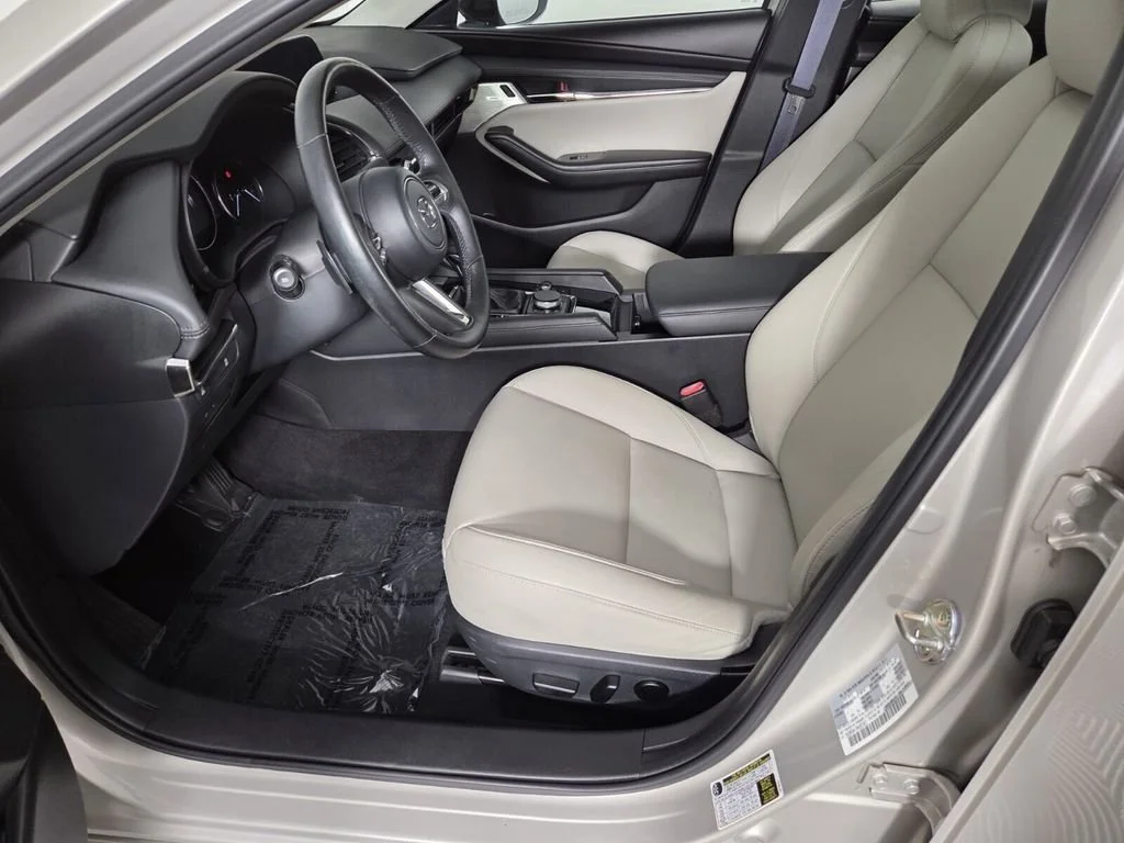 2022 Mazda Mazda3 Turbo - Photo 11