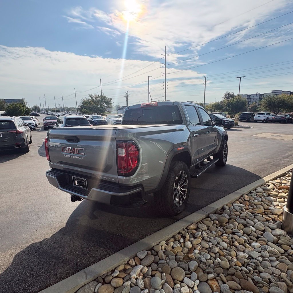 Used 2025 Sterling Metallic GMC Denali image 6
