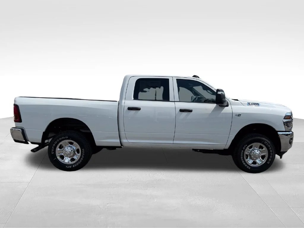 New 2027 Bright White Clear-Coat Exterior Paint RAM Tradesman image 29