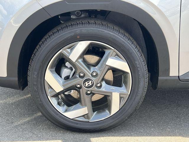 New 2026 Silver Hyundai SEL image 34