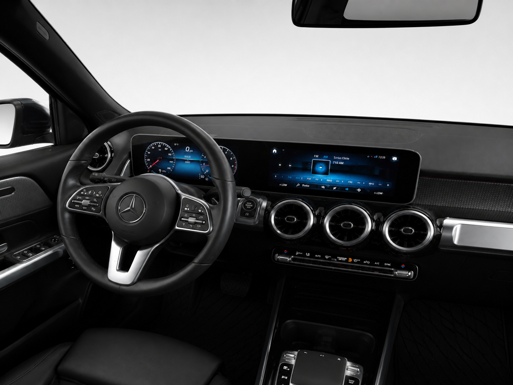 Certified Used 2020  Mercedes-Benz GLB 250 image 13