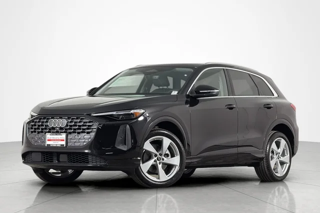2025 Audi Q5 Premium Plus 2.0 TFSI quattro