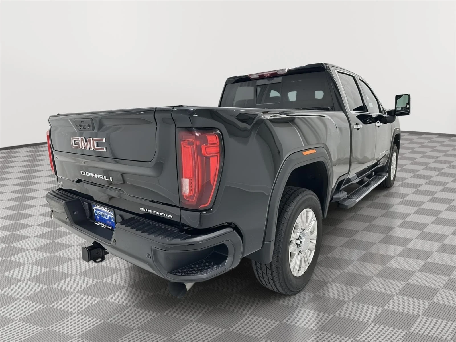 Used 2023 ONYX BLACK GMC Denali image 5
