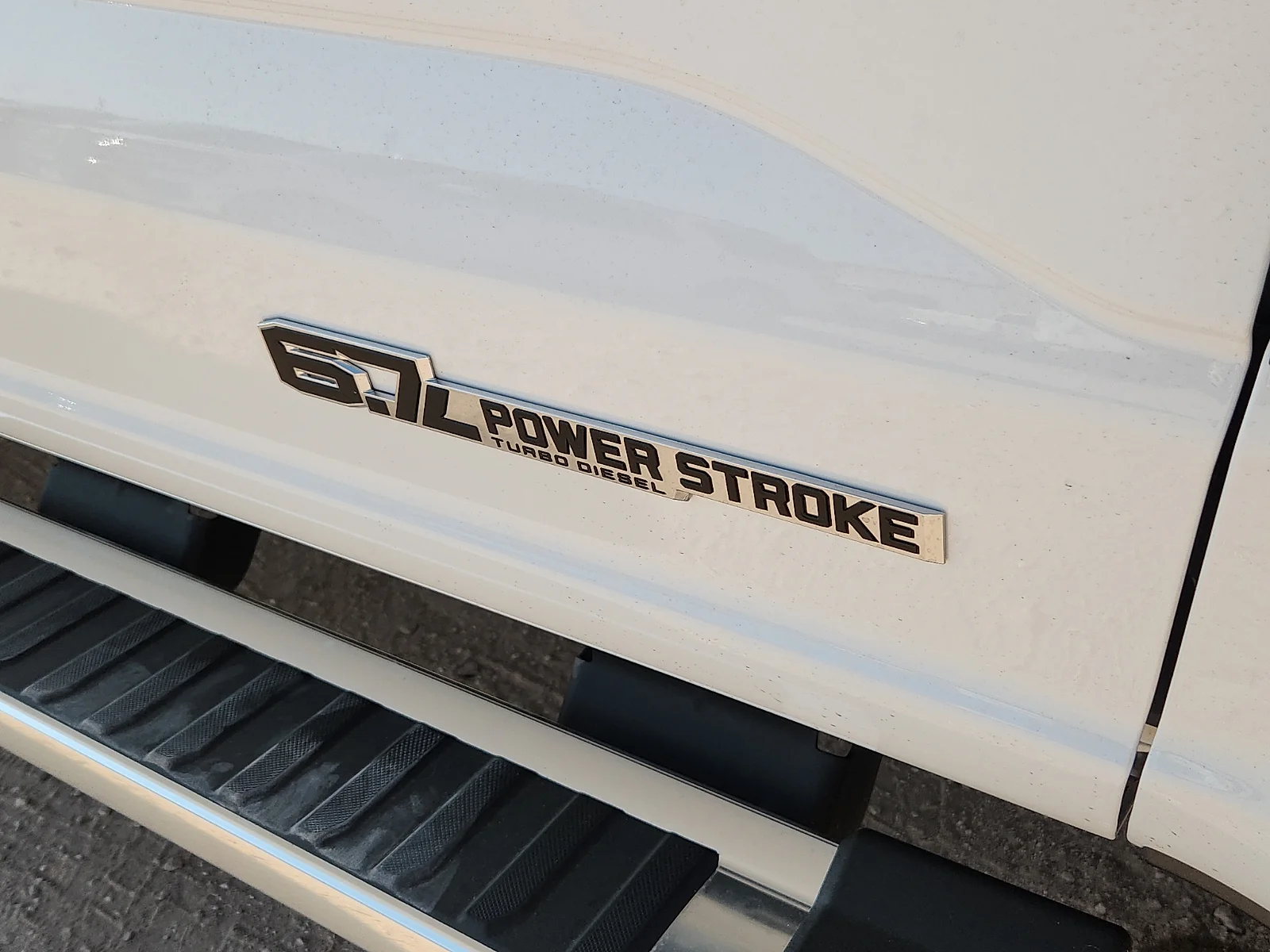 New 2026 Oxford White Ford Lariat image 11