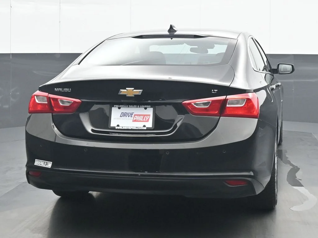 Used 2025 Black Chevrolet LT image 5