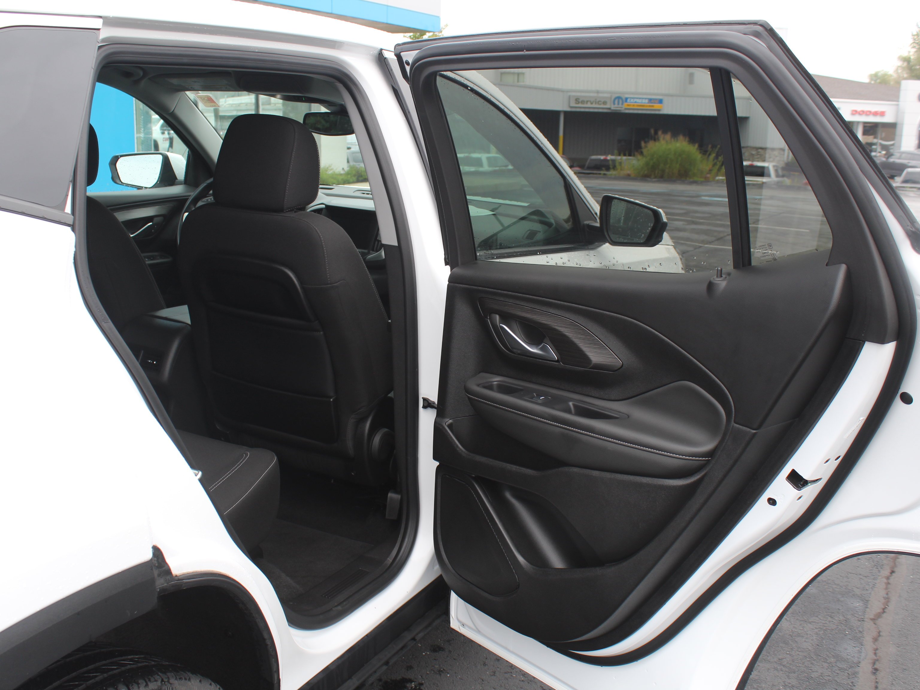 2024 GMC Terrain SLE - Photo 24