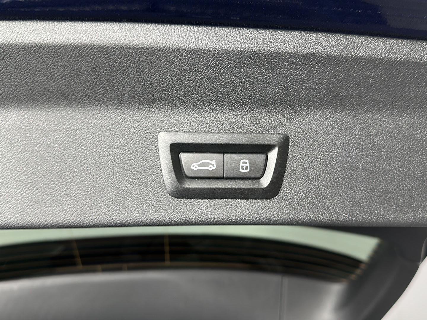 Certified Used 2024 Phytonic Blue Metallic BMW xDrive30i image 27