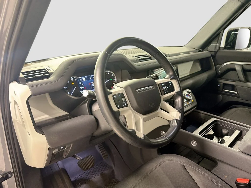 Used 2023 Gray Land Rover Standard image 4
