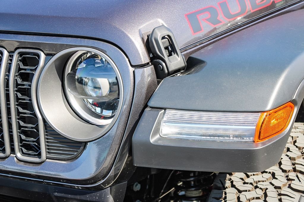 New 2026 Crystal Metallic Jeep Rubicon image 5