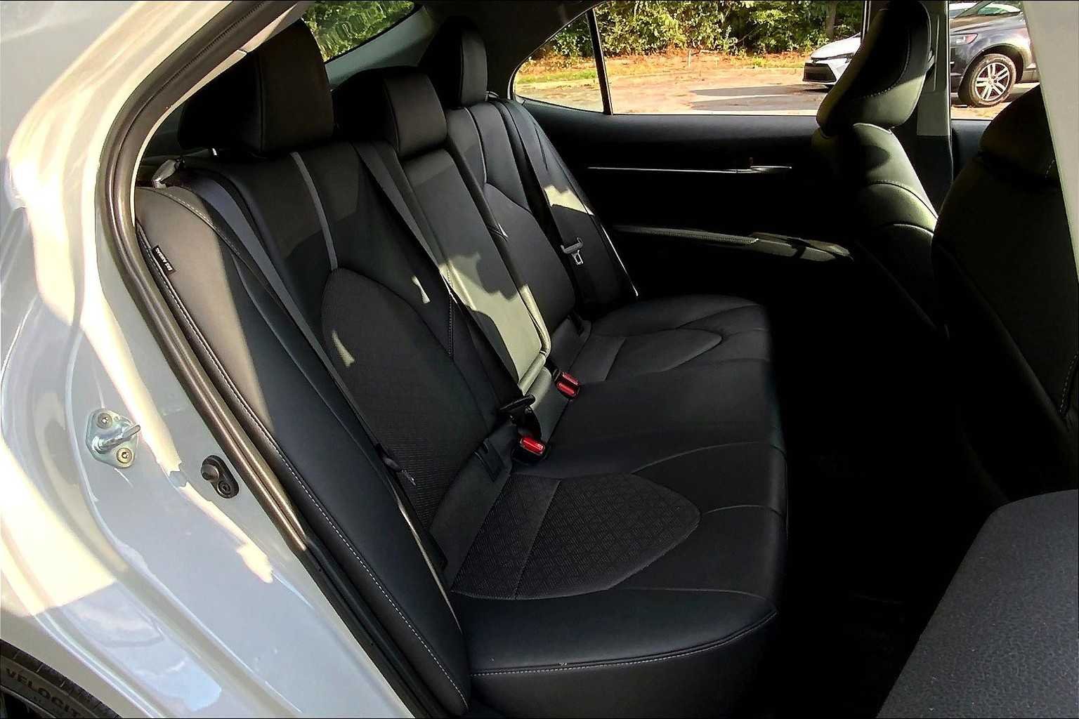 Used 2024 Ice Edge Toyota XSE image 15