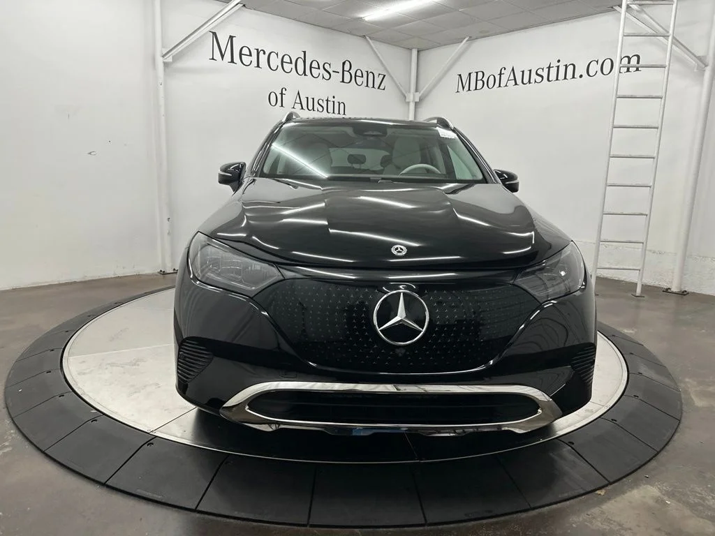 New 2026 Black Mercedes-Benz 320 SUV image 2
