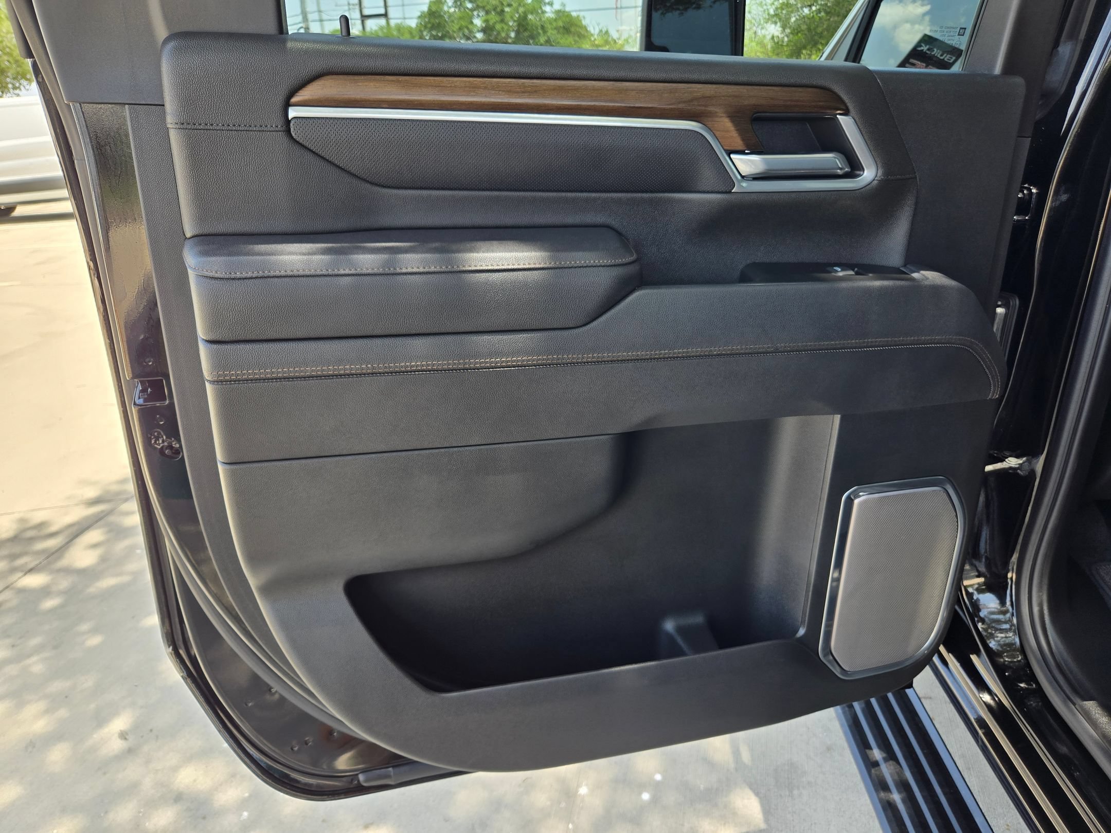 2025 Chevrolet Silverado 2500HD High Country - Photo 22