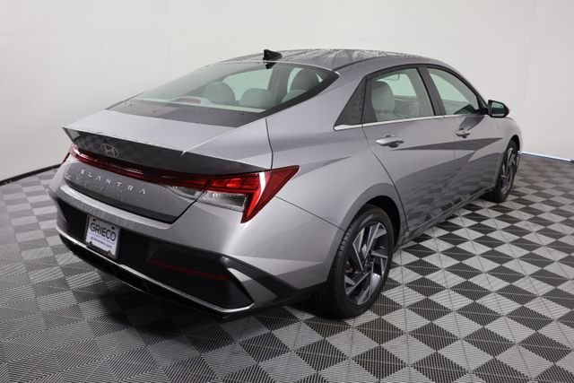 Certified Used 2025 Silver Hyundai SEL Convenience image 8