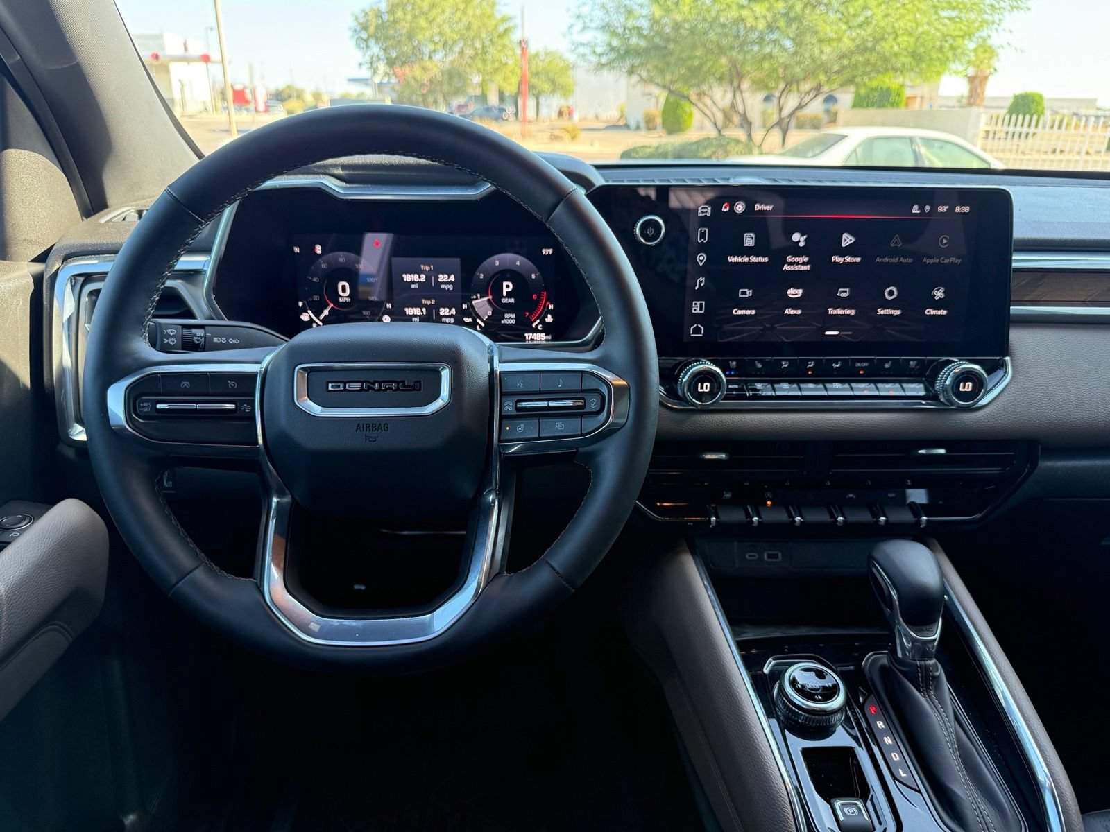 2024 GMC Canyon Denali - Photo 17