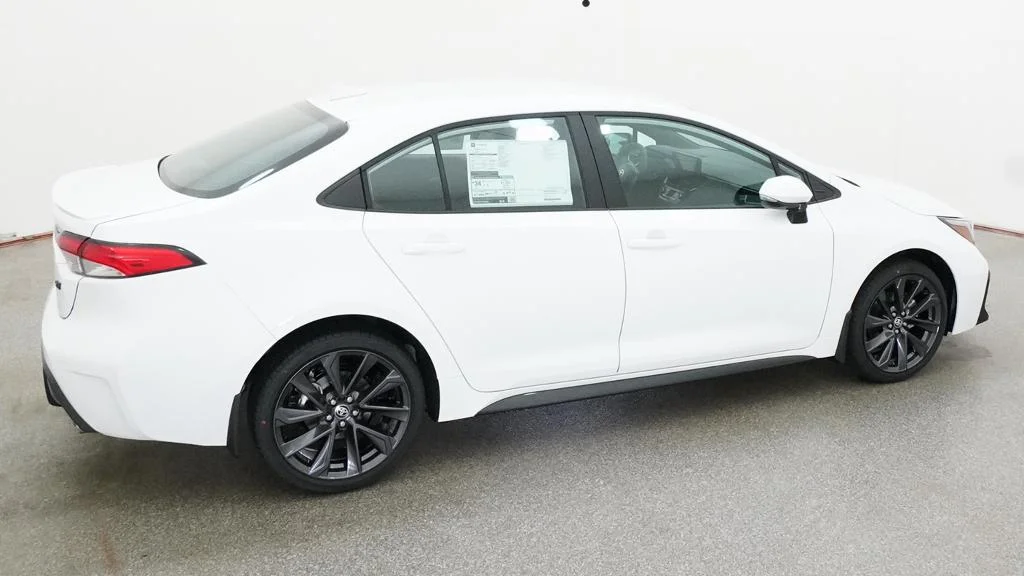 New 2026 Ice Cap Toyota SE image 16