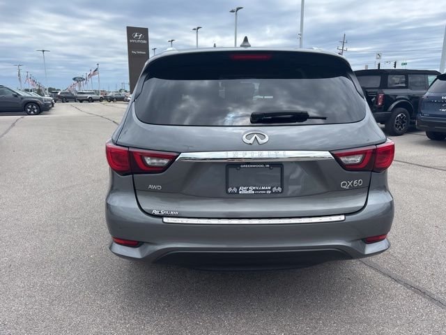 Used 2019 Gray INFINITI LUXE image 8