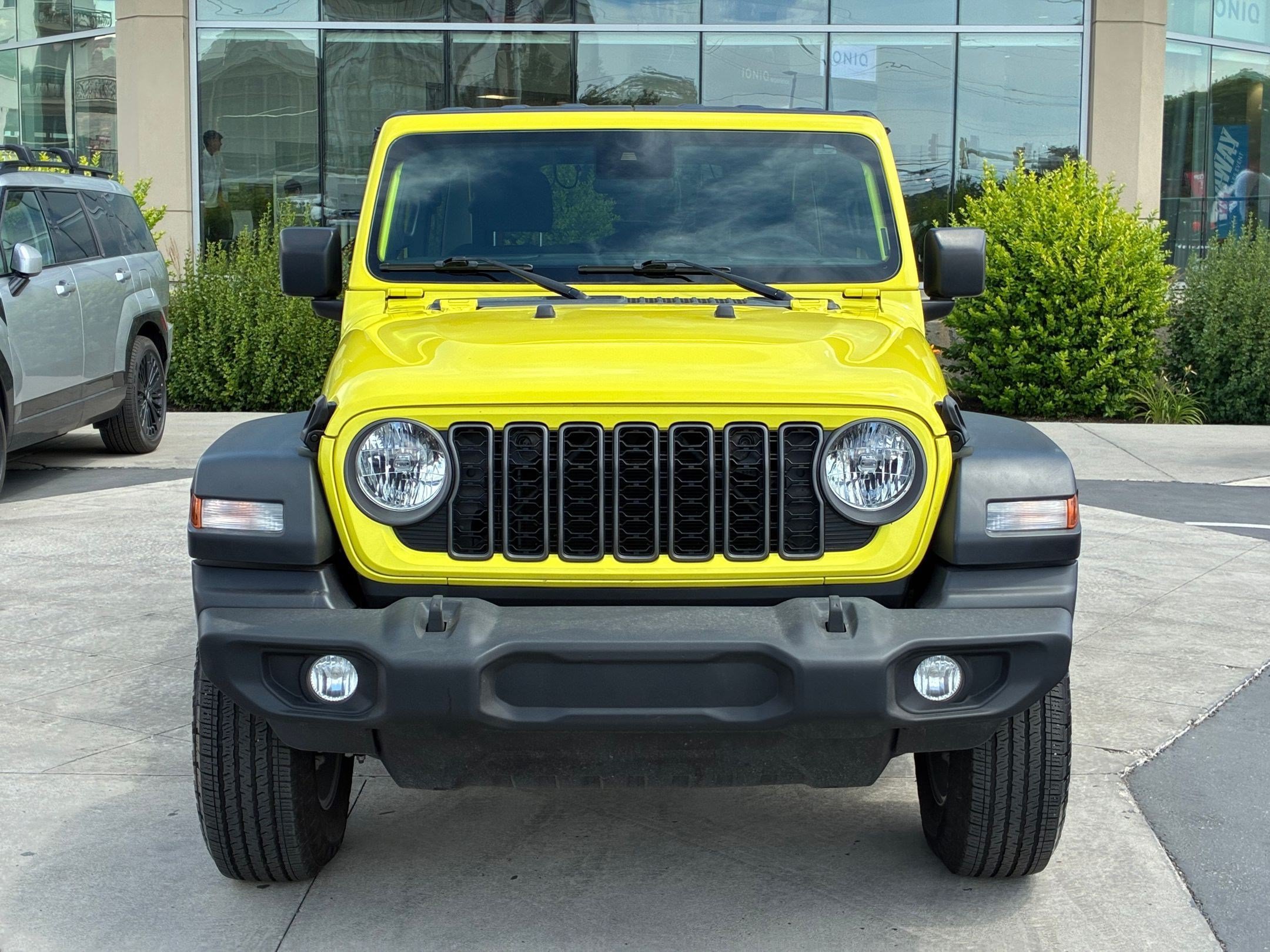 Ken Garff Cert 2024 High Velocity Clearcoat Jeep Sport S image 10