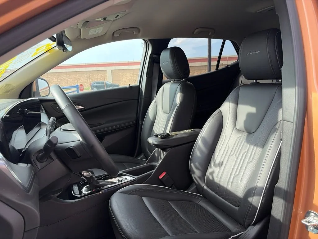 2025 Buick Encore GX Avenir - Photo 16