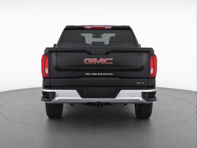 2026 GMC Sierra 1500 SLT - Photo 7