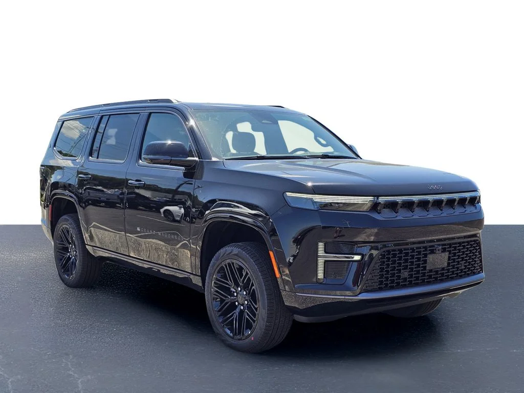 New 2026 High Gloss Black Exterior Paint Jeep Limited Reserve image 5