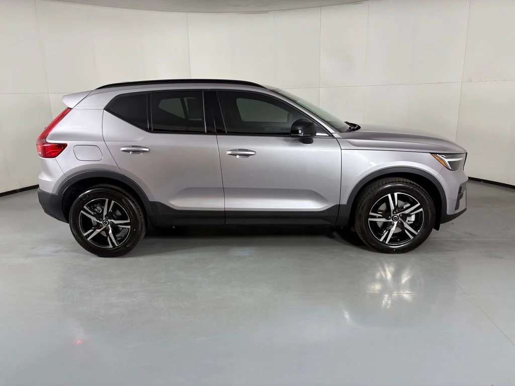 New 2026 Aurora Blue Volvo Core image 9