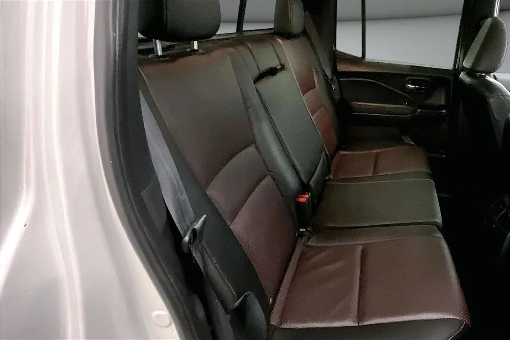 Used 2021 White Honda Black Edition image 26