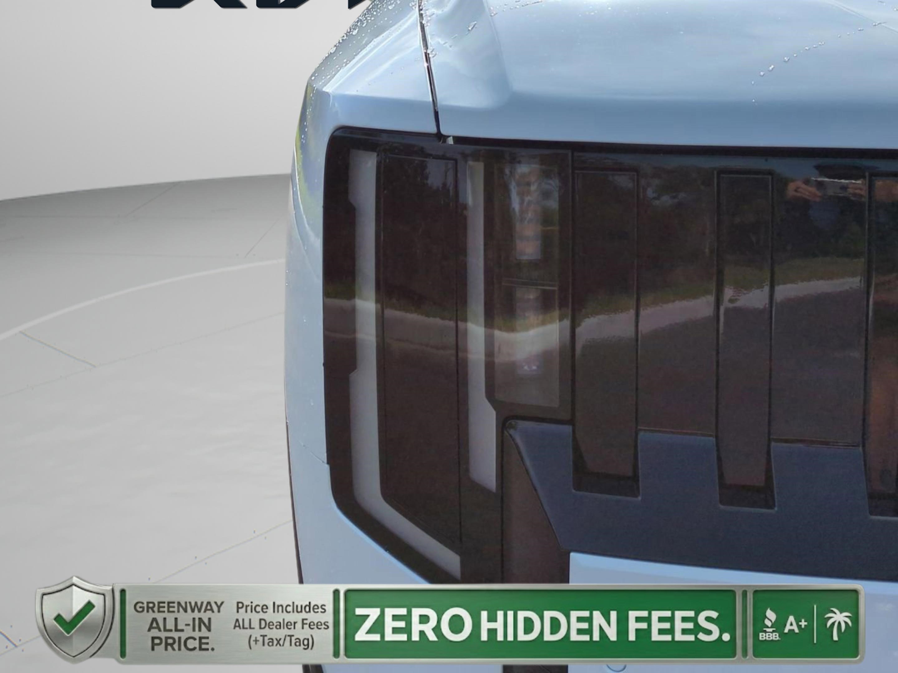 New 2027 Glacial White Pearl Kia EX image 10