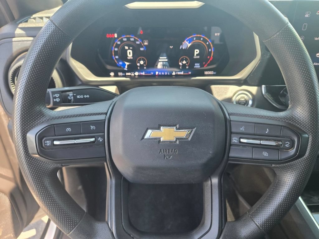 Used 2025 Summit White Chevrolet WT/LT image 19