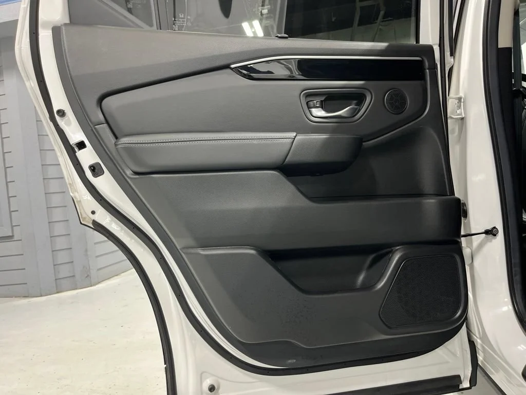 2025 Honda Pilot EX-L - Photo 66