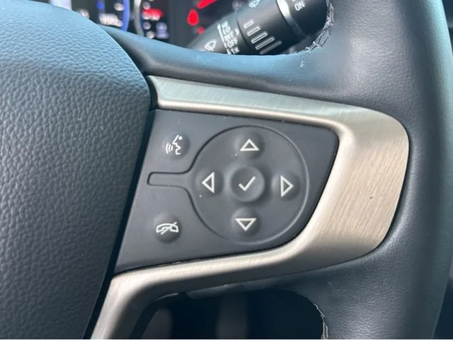 2023 GMC Acadia Denali - Photo 22