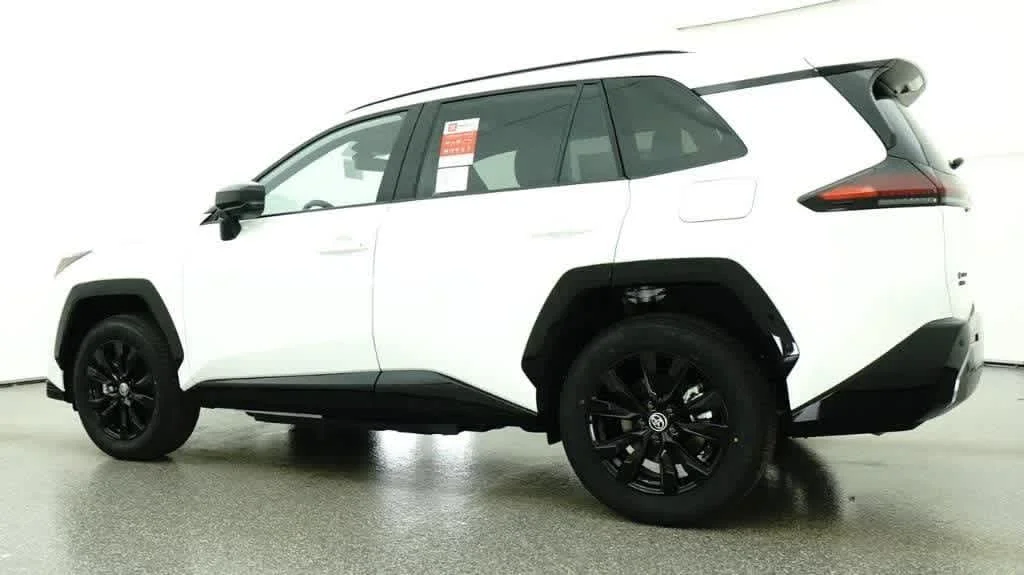 New 2026 Ice Cap Toyota SE image 20