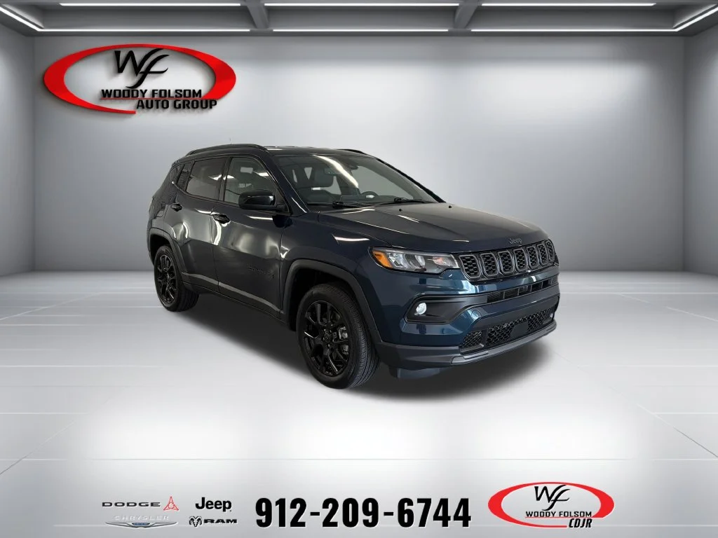 Used 2026 Blue Jeep Latitude image 1