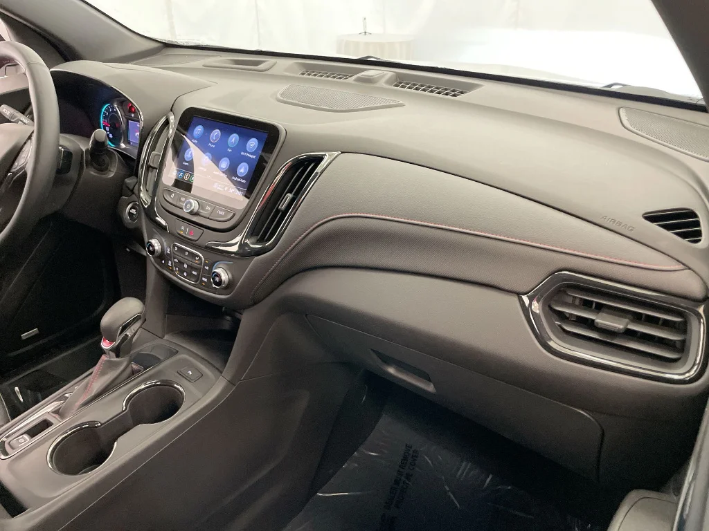 Used 2023 Summit White Chevrolet RS image 29