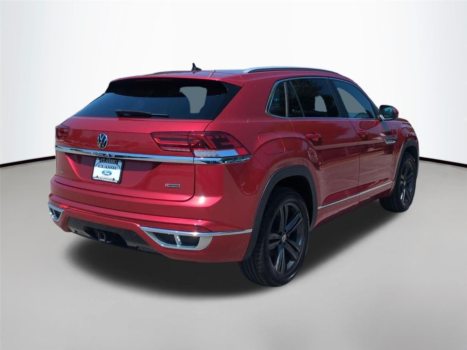 Used 2022 Aurora Red Metallic Volkswagen 3.6L V6 SEL R-Line image 5