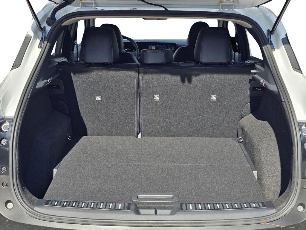 2026 Nissan KICKS SR - Photo 8