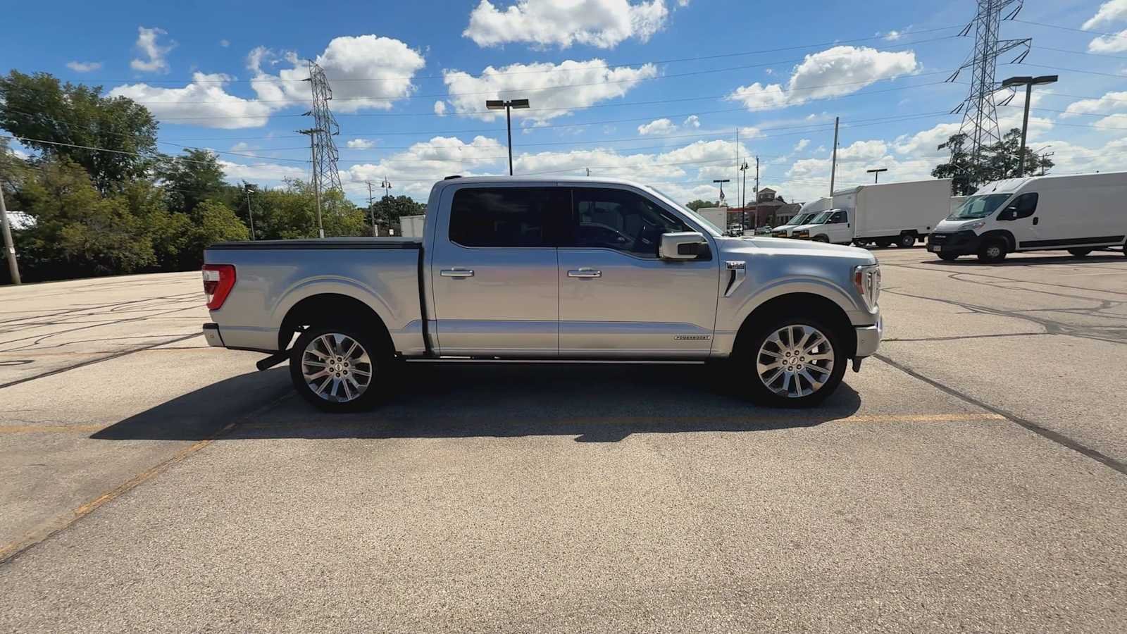 Used 2021 Silver Ford Limited image 9