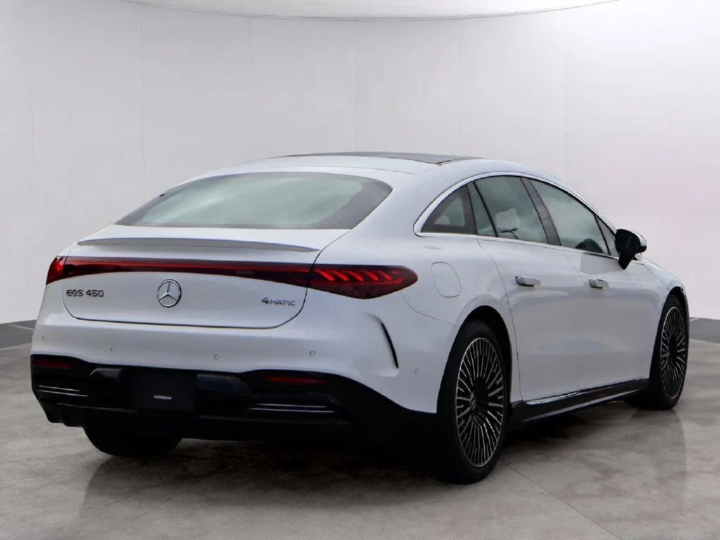 Used 2023 MANUFAKTUR Diamond White Metallic Mercedes-Benz 450 image 7